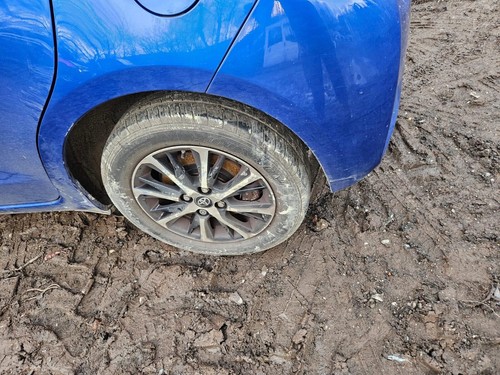 Toyota yaris hybrid mk3 - hybrid,