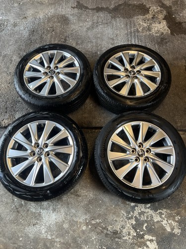 Genuine toyota yaris 2020 - genuine,