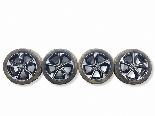 Toyota yaris mk4 2025 r17 - mk4,