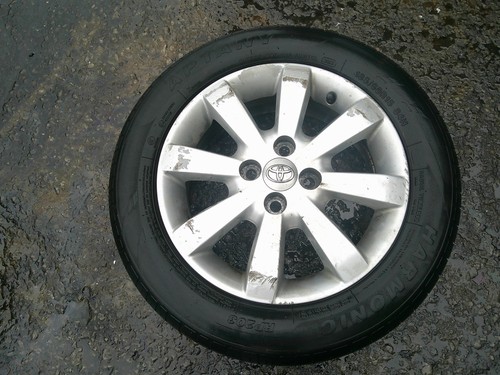 Toyota yaris alloy wheel - alloy,