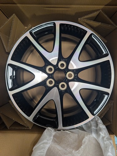 New box genuine toyota - in,