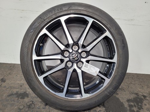 Toyota yaris cross alloy wheel